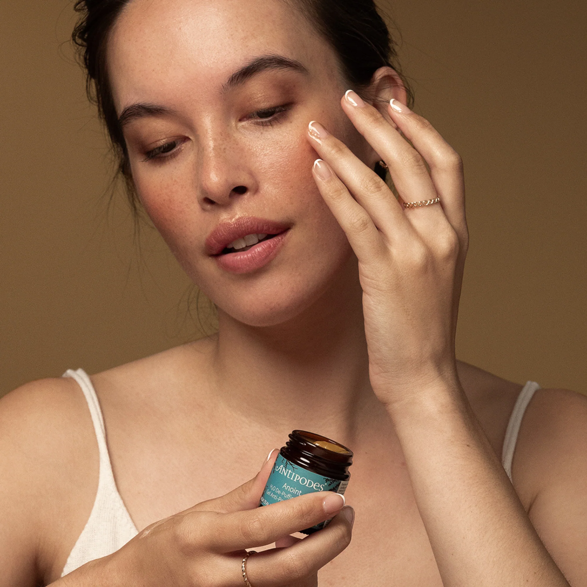 Anoint H2o Contour des Yeux Décongestionnant – Image 5