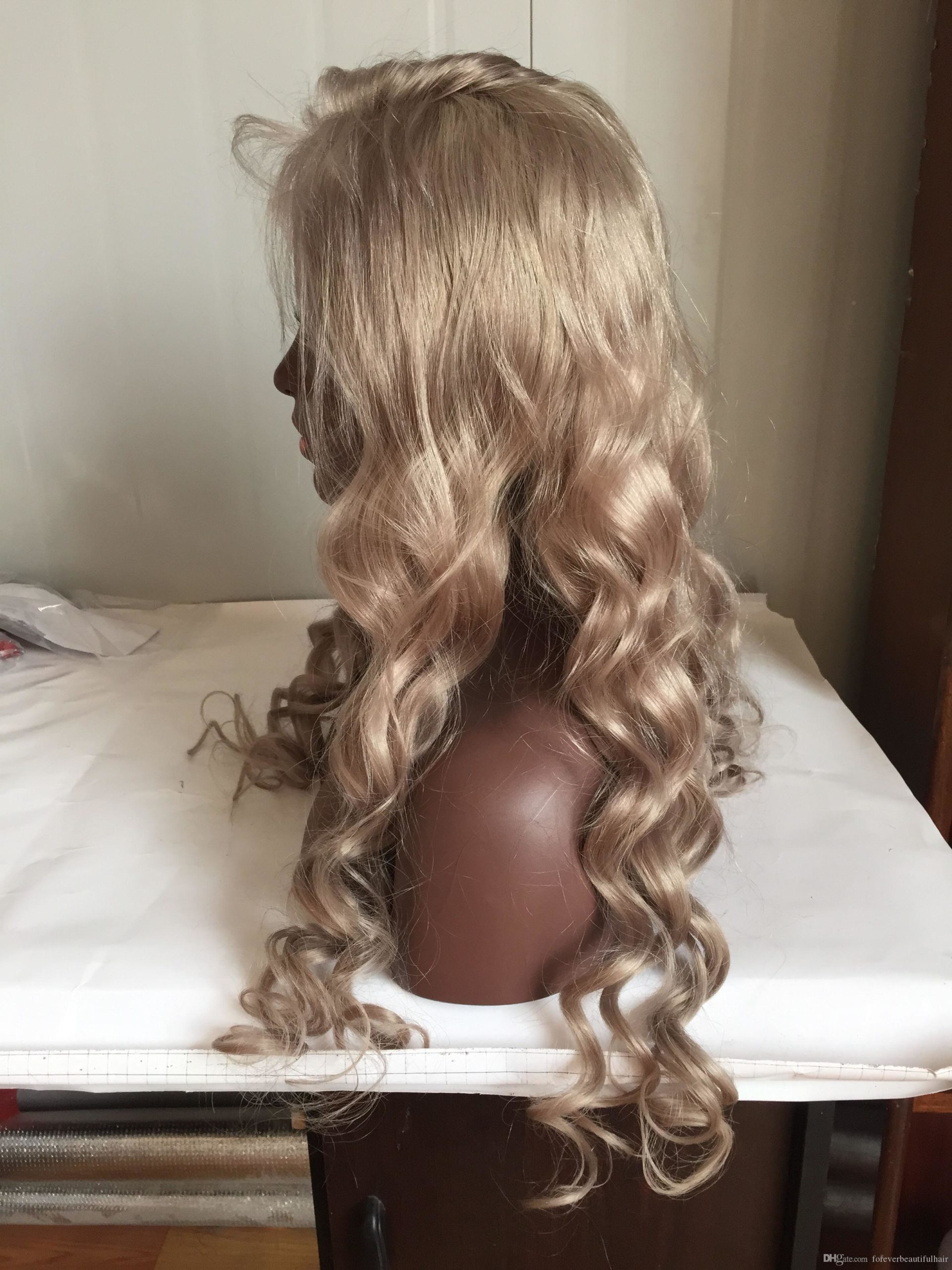 BRESILIENNE JUNE – Image 2